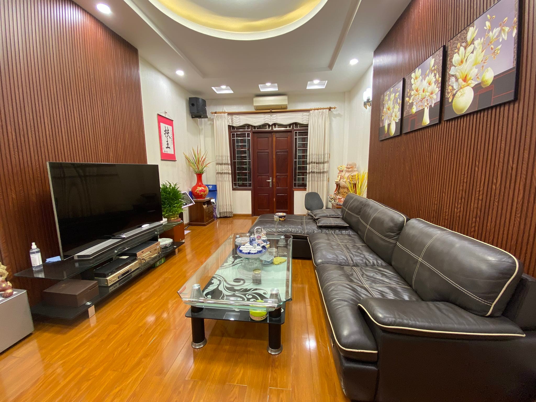Phùng Khoang nhà phân lô vỉa hè rộng, đường to nhà đẹp, 3 ô tô tránh nhau thoải mái, 50m2, 15.5 tỷ - Ảnh chính